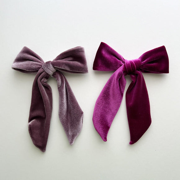 VELVET BOWS