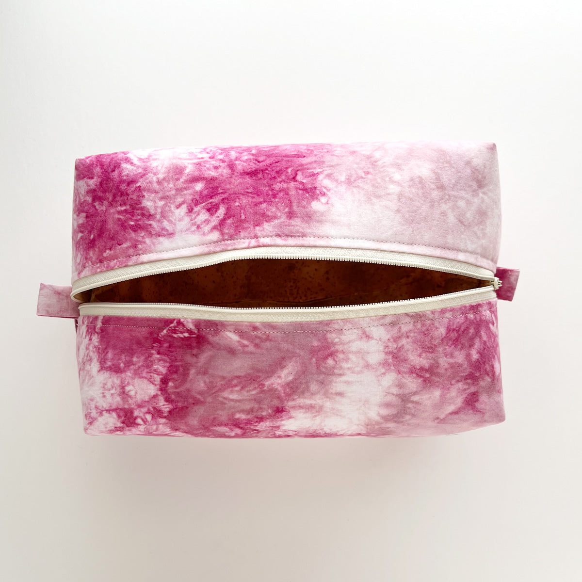 THE EVERYTHING BAG - DARK PINK TIE DYE