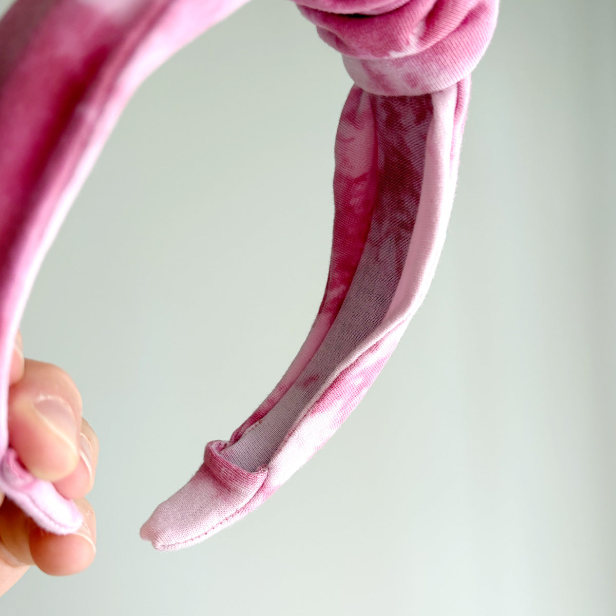 LIMITED EDITION KNOTTED HEADBAND - DARK PINK TIE DYE