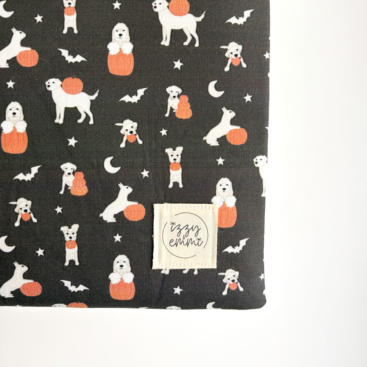 BOOK SLEEVE - KINDLE/IPAD MINI/BOOK ZIPPER POUCH - PUPS + PUMPKINS