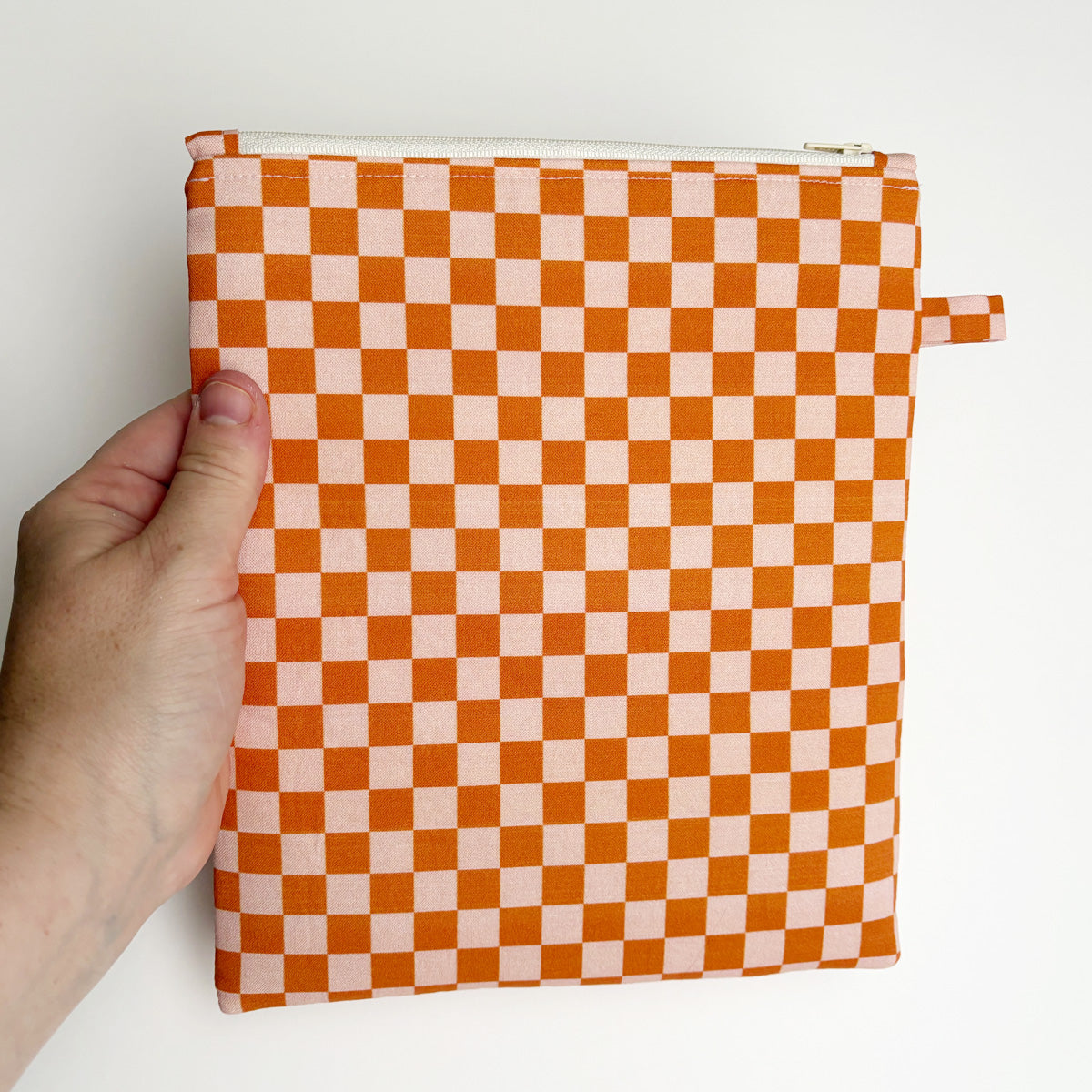 BOOK SLEEVE - KINDLE/IPAD MINI/BOOK ZIPPER POUCH - PINK + ORANGE CHECKS