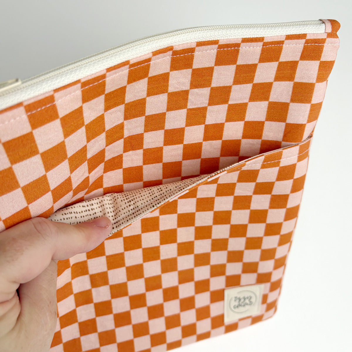 BOOK SLEEVE - KINDLE/IPAD MINI/BOOK ZIPPER POUCH - PINK + ORANGE CHECKS